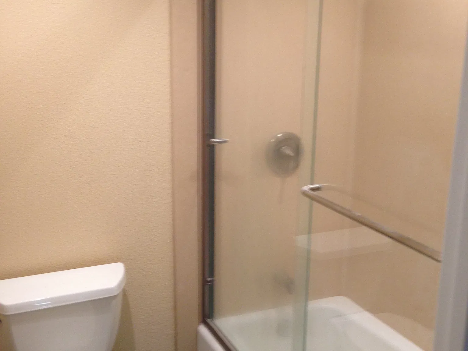 217 Ada Ave — Photo 4