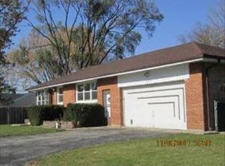 1306 E Central Rd, Mount Prospect, IL 60056