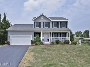 44 Kent Pl, Wynantskill, NY 12198