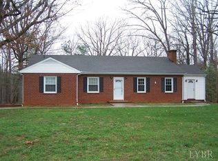 2084 New Chapel Rd, Rustburg, VA 24588