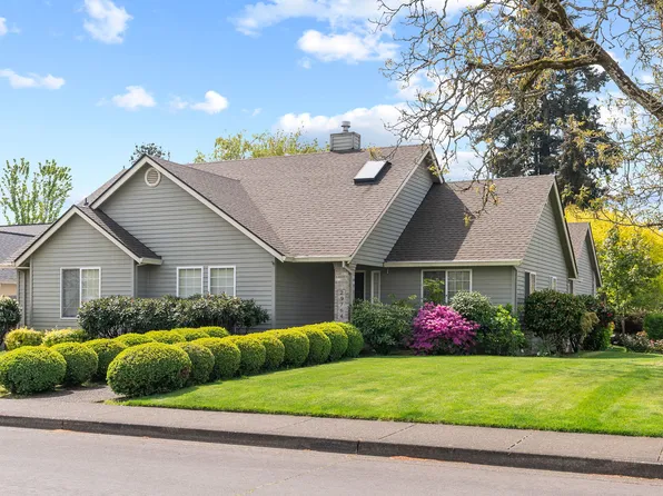 29764 SW Camelot St, Wilsonville, OR 97070