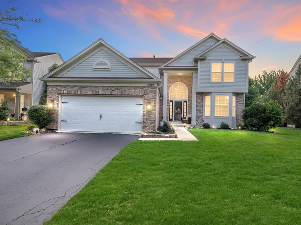 1969 Bayfield Dr, Aurora, IL 60503