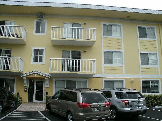 1st image of 150 NE 15th Ave APT 150
