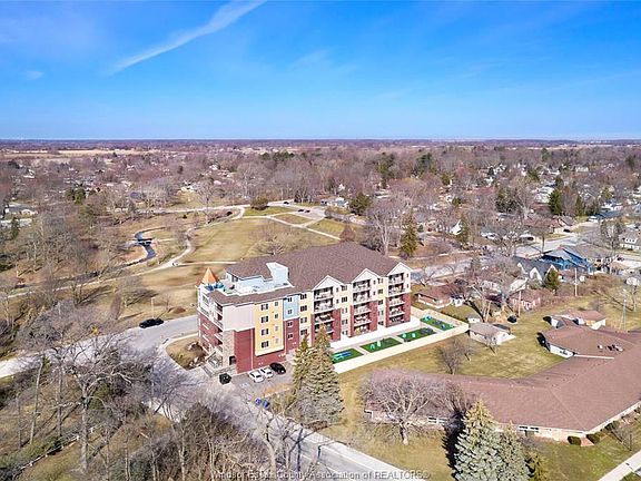 5th image of 6 Park St #302