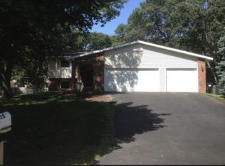 11420 Osage St NW, Minneapolis, MN 55433