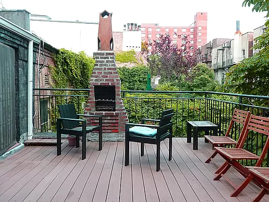 Rented by M.Woods & Associates | media 22