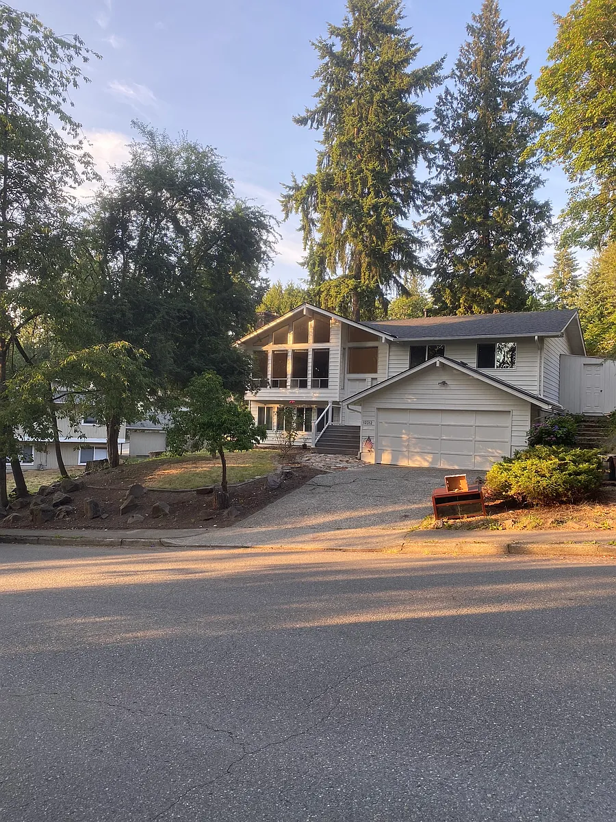 Building Photo - 12312 103rd Ave NE