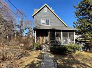 30 Sandpiper Rd, Portland, ME 04108