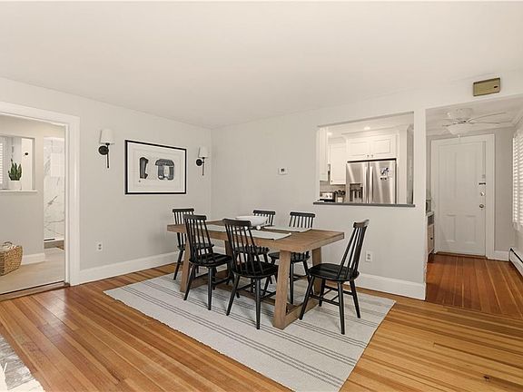 3rd image of 28 Kay St APT 3