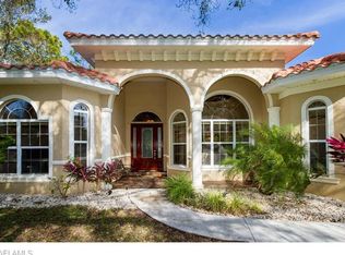 20685 Casaly Dr, Alva, FL 33920