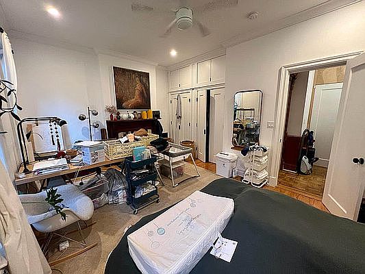 4th image of 367 Bainbridge St #1