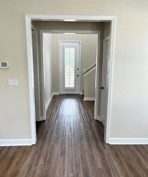 3263 Newberry Blvd — Photo 2