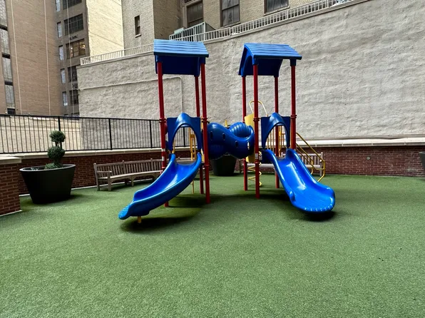 25 Broad Street image 22 of 27