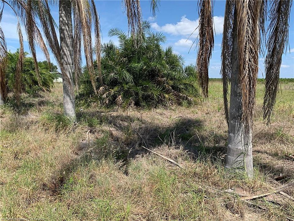2nd image of 1830 Arbuckle Creek Rd
