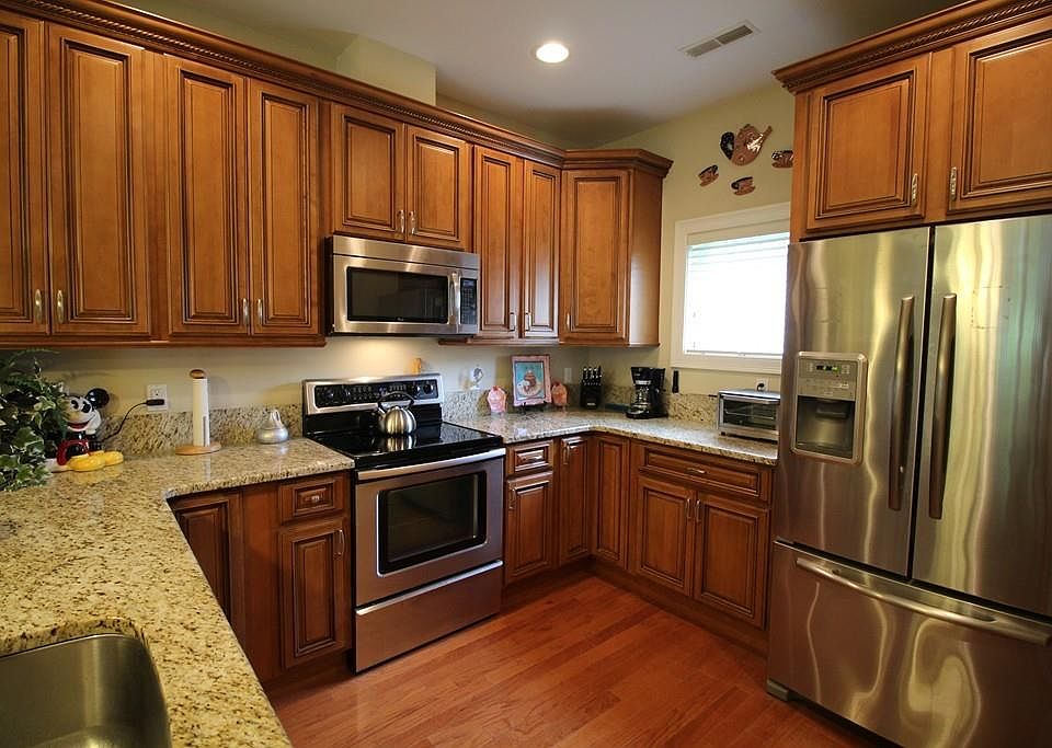 1st image of 1701 Dogwood Cir #1701