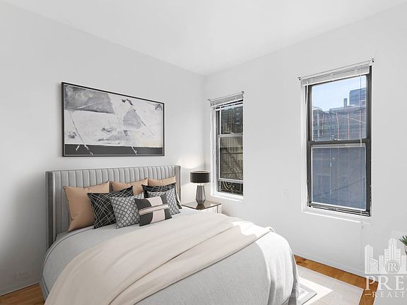 4th image of 429 E 65th St APT 30