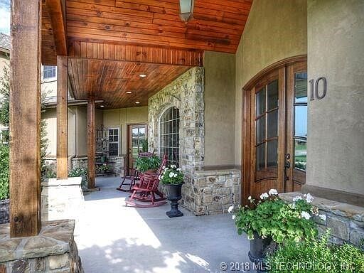 Side view of Front Porch