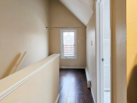 3rd image of 8649 19th Ave #3