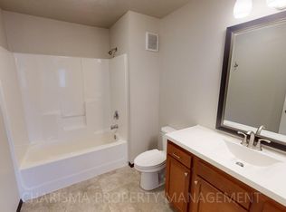 265 Vernon Dr APT 1, Harrisburg, SD 57032