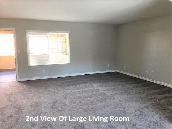 4th image of 1030 Robinson Ave #212