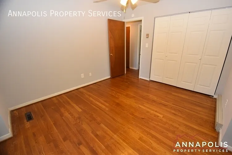 843 Harbor View Ter — Photo 22