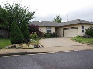 2946 Farmington Ave, Medford, OR 97504