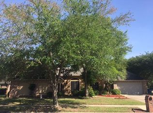 103 Freeport Cir, Lafayette, LA 70508