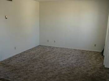 5th image of 228 Hold St APT 21