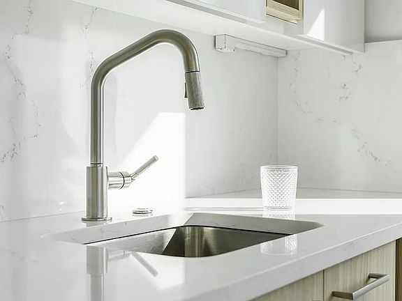 2nd image of 101 W End Ave #21EE