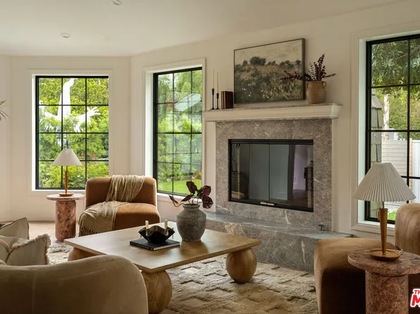 851 Dickson St, Marina Del Rey, CA 90292