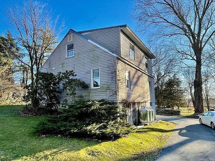 1034 State Route 302, Pine Bush, NY 12566 Zillow