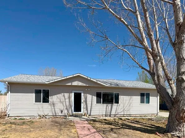 380 W Monroe Ave, Riverton, WY 82501