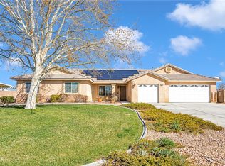 21278 Sauvignon Ln, Apple Valley, CA 92308