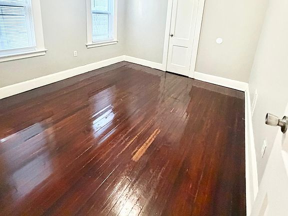 5th image of 1700 State St #1