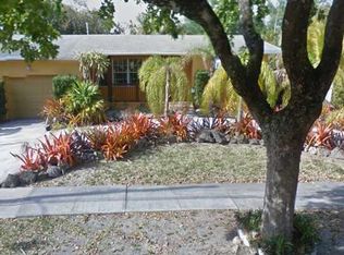 965 NE 127th St, North Miami, FL 33161