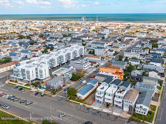 2nd image of 212 Bay Boulevard #A
