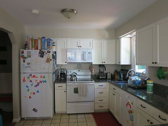 5th image of 7957 Yancey Dr