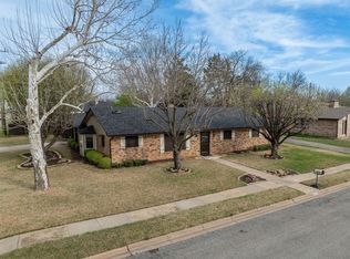 3217 Dauphine Dr, Sherman, TX 75090