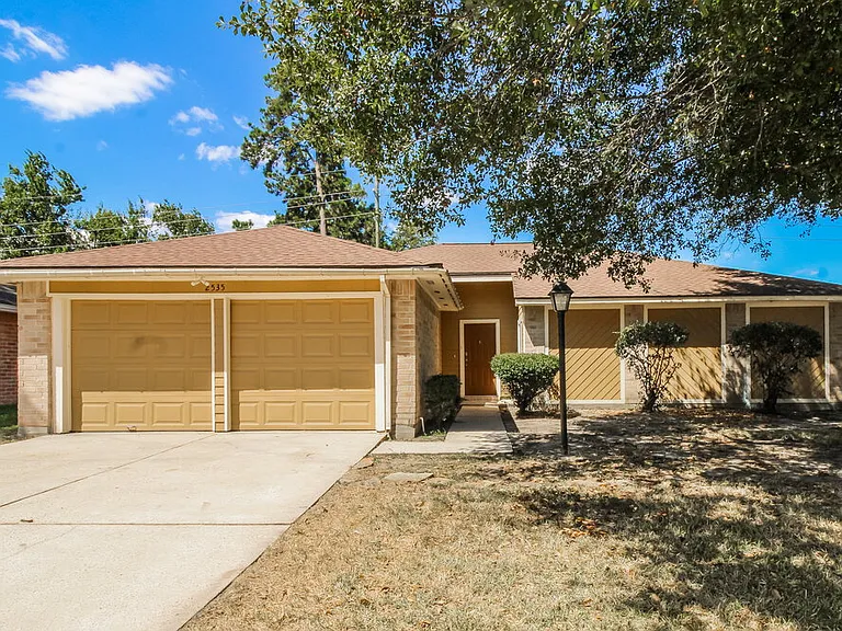 2535 Goldspring Ln — Photo 1