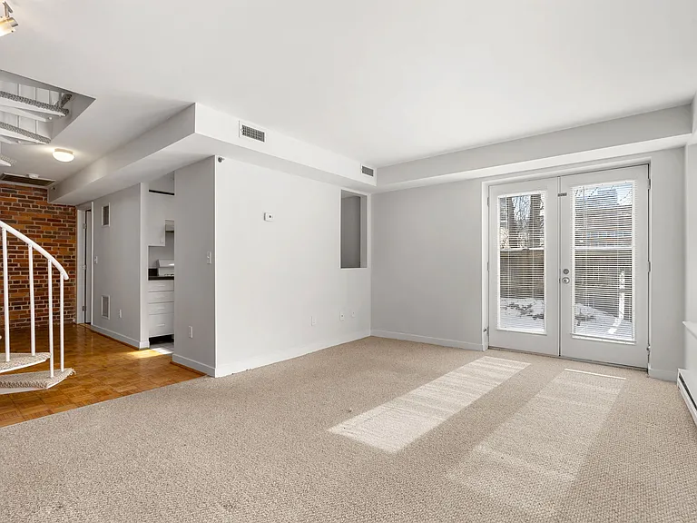 71 Fulkerson St — Photo 11