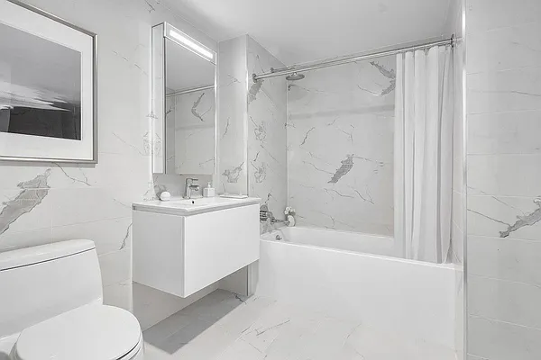 Sold by Engel & Völkers New York City | media 17