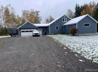 6890 L Rd, Escanaba, MI 49829