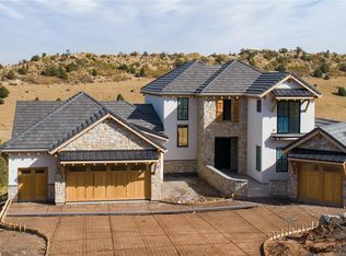 7668 Raphael Ln, Littleton, CO 80125