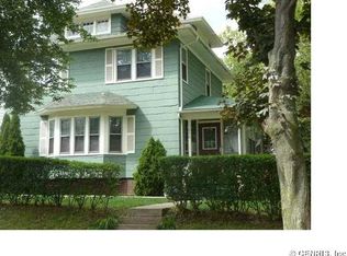 698 Melville St, Rochester, NY 14609