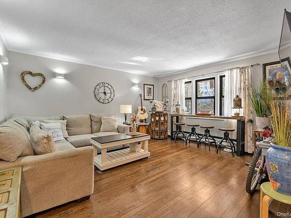 5th image of 65 W Broadway #6A