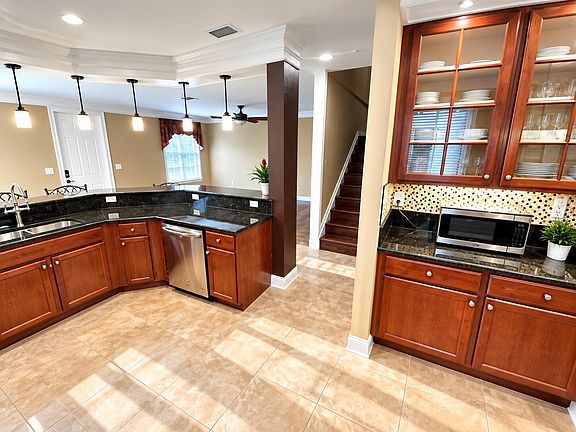 3rd image of 4760 SIERRA Lane