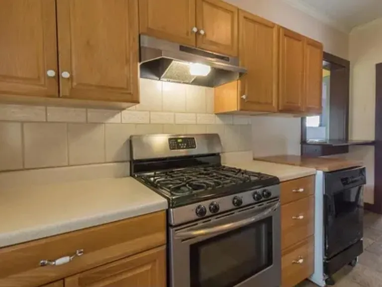 707 Liberty St — Photo 27