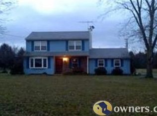 6 Applegate Rd, Jobstown, NJ 08041