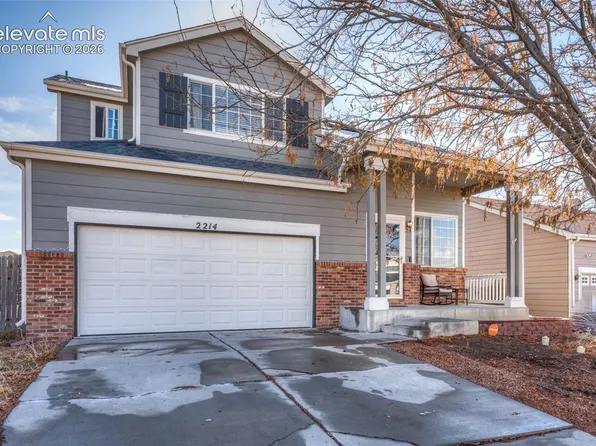 2214 Cowhand Pl, Pueblo, CO 81008