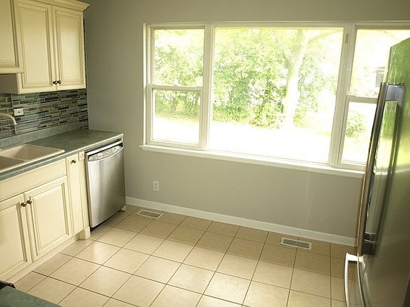 4th image of 7155 N Hwy 83